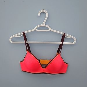 Victoria's Secret T-Shirt Bra Size 32A, Hot Pink